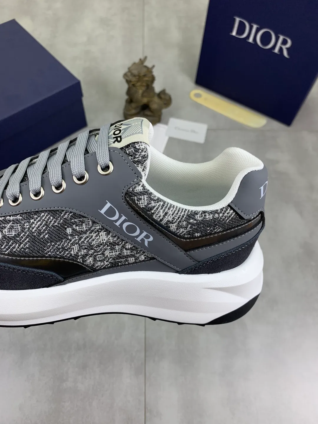 Men's Men's Shoes💰P420💰[New Style]🆘[Dior] 2025 Dior Original Lace-up Low-top Men's Shoes Classic casual shoes🔥This model is the official flagship model, with high quality and made by famous original designers. It is made of high-quality cowhide with original materials➕comfortable and breathable mesh lining➕pigskin insole. The perfect last shape and generous and fashionable design have attracted many consumers. Suitable for drivers to drive🚗. What you want is the best quality in the market. Color 4️⃣Code number: 38--44 (45 customized)